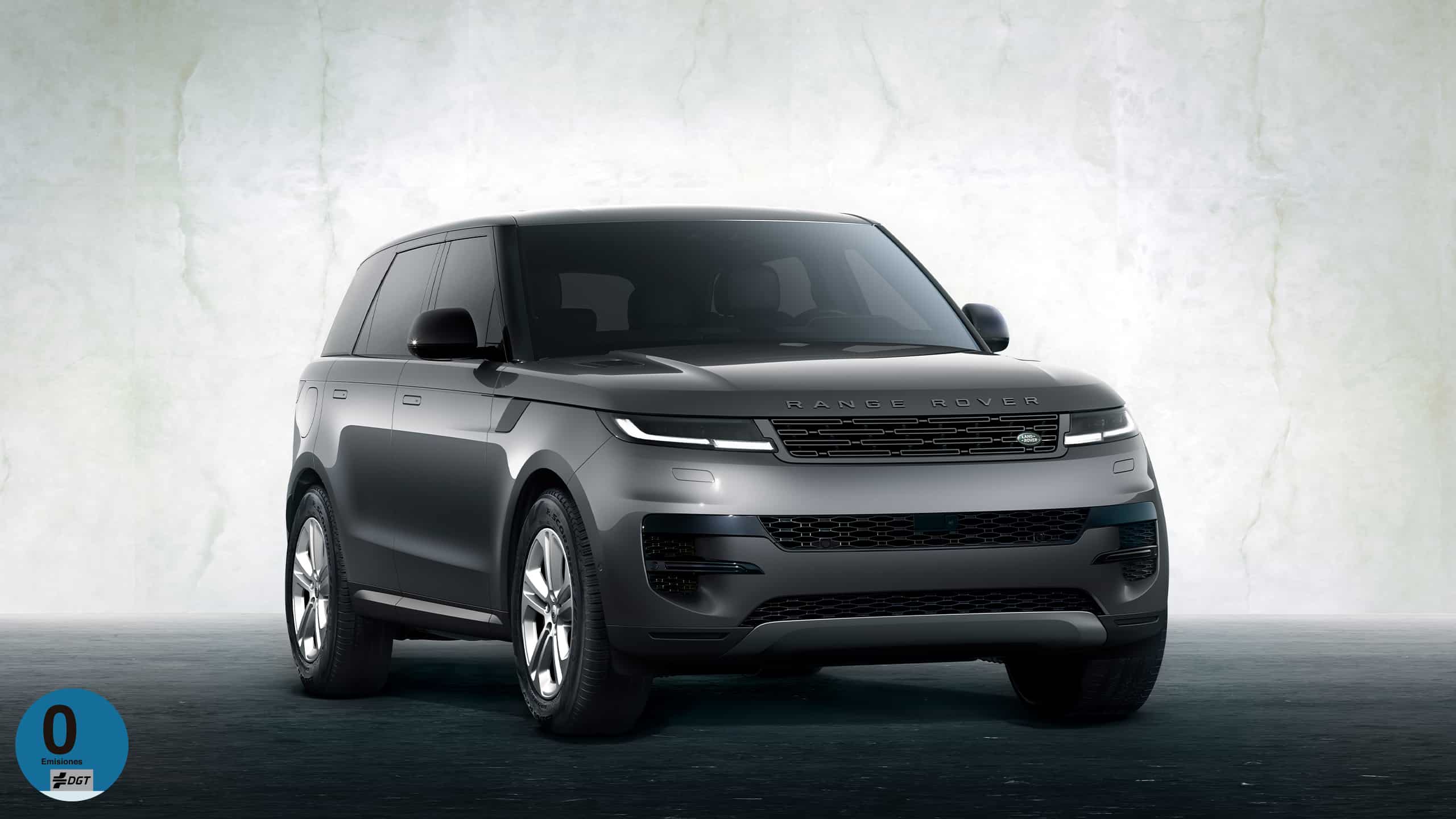 Range Rover Sport Front Right Profile