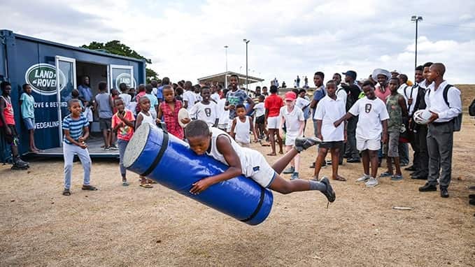 The children of Zwide play rugby 