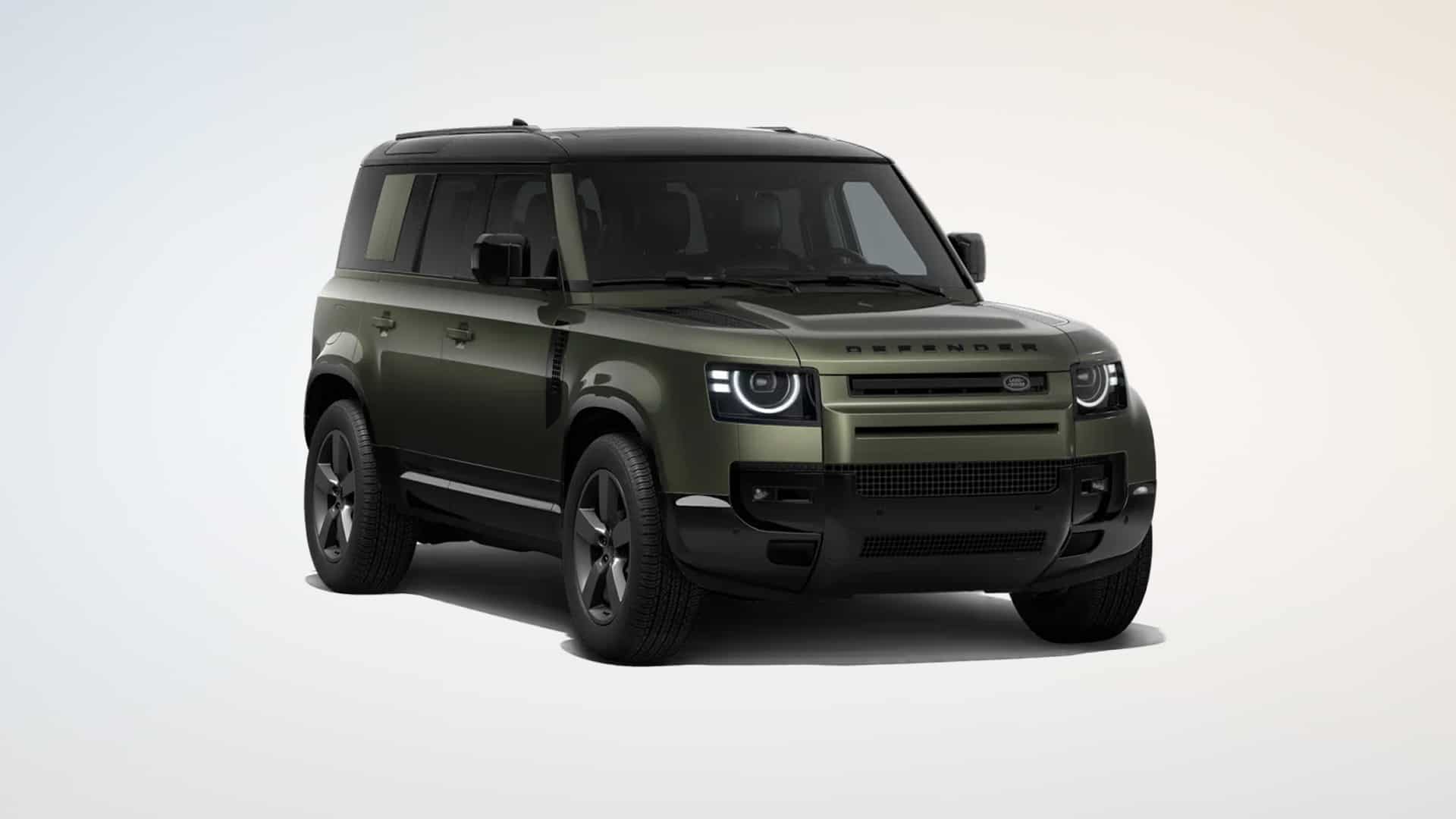 Defender 110 in Woolstone Green